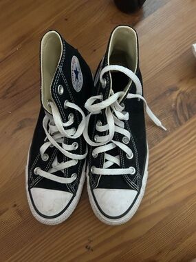 Converse Black and White Classic High-Top Kids Sneakers